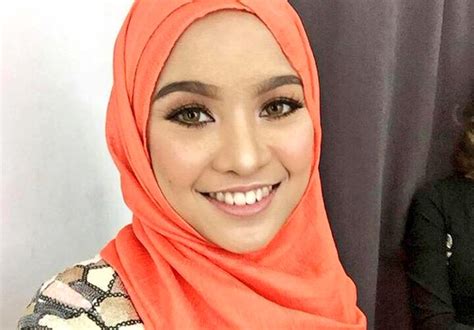 Nabila razali pematah hati official music video.mp3. Biodata Penuh Nabila Razali Hikayat Cinta Si Pematah Hati ...