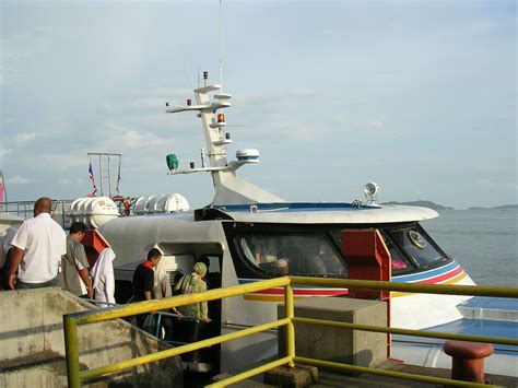 The catamaran was big and steady, but very cold and. Kali Pertama Ke Langkawi? Baca Ini Dahulu