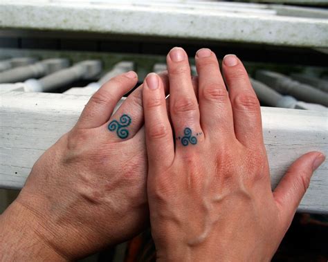 50 Finger Tattoo Ideas and Designs How about the hairpin designs?