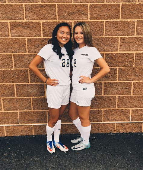 High School Girls Soccer Freshman Year In 2020 Soccer Outfits Soccer Girl Girls Soccer Pictures