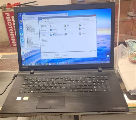 Laptop Toshiba Satellite C70 C 165 173 Intel Pencpu 3825u
