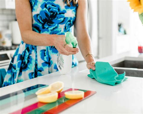 How to Choose Safe Cleaning Products - Pure and Simple Nourishment