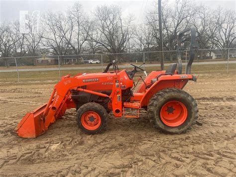 2006 Kubota L3400 Auction Results