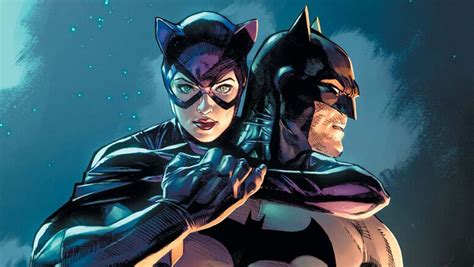 Batmancatwoman Reintroduces The Phantasm Hollywood Reporter