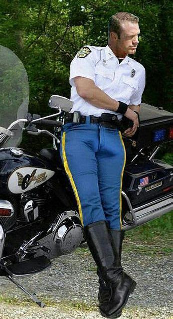 pin by andre on ตำรวจ in 2020 men in tight pants men in uniform hot cops