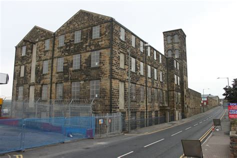 Последние твиты от burnley fc (@burnleyofficial). Victoria Mill, Burnley, Lancashire