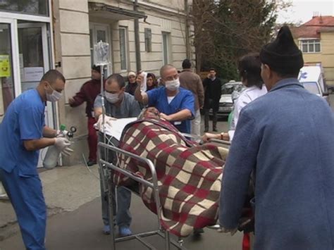 Alarmant Automedicația Face Tot Mai Multe Victime în România