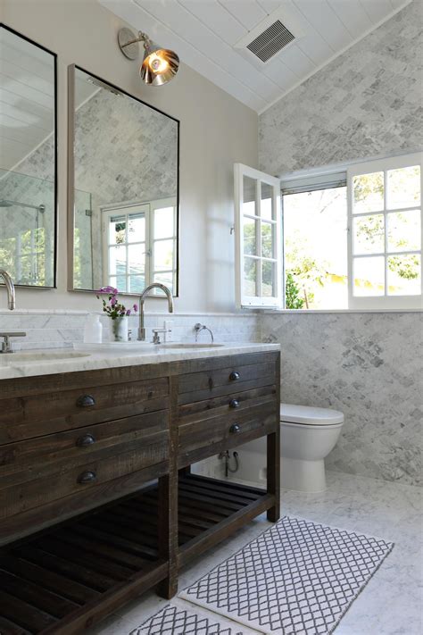Made from all common wood boards, these vanities features three the free plans include step by step diagrams. 10 Rustic Bathroom Vanities to Consider