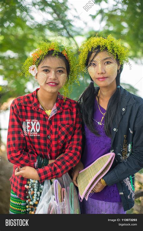 Young Myanmar Girls Image And Photo Free Trial Bigstock