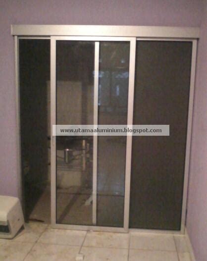 Harga kaca terbaru juni 2021 untuk konstruksi berbagai jenis populer & ukuran. Inspirasi 22+ Pintu Aluminium Kaca Riben
