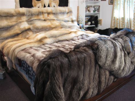 Pin By Bill Eckles On Fur Bedroom Fur Bedding Faux Fur Blanket Fur