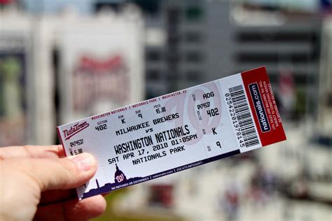 Free sports tickets show DC politicians' sense of ...