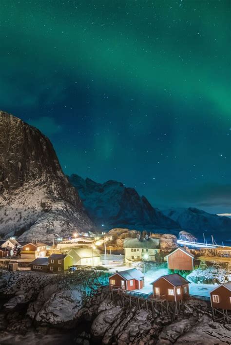 Experience The Northern Lights In Lofoten Northern Norway Aurora