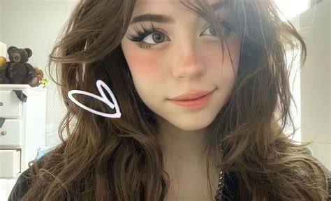 Hannah Owo Peinados Chica estética Maquillaje de ojos
