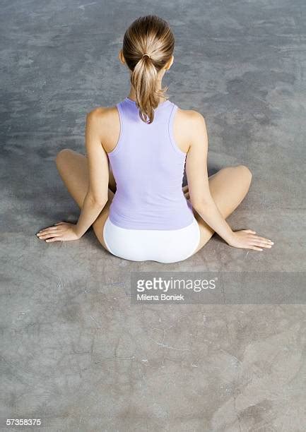 Girl Sitting Indian Style Bildbanksfoton Och Bilder Getty Images