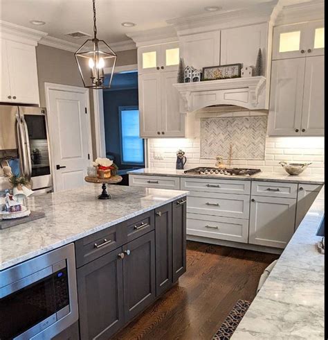Maybe you would like to learn more about one of these? 50+ Trendy Two Toned Kitchen Cabinets Design Ideas For ...