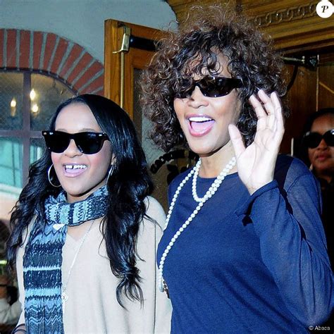 Whitney Houston Et Bobbi Kristina Brown à Beverly Hills Los Angeles