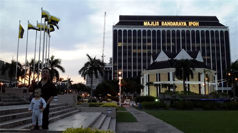 Permohonan jawatan kosong majlis bandaraya ipoh. Dataran Majlis Bandaraya Ipoh Tempat Makan Menarik Ipoh