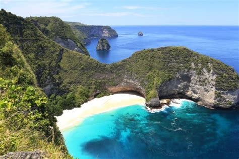 Harga Tiket Masuk dan Lokasi Pantai Kelingking, Surga Wisata Yang