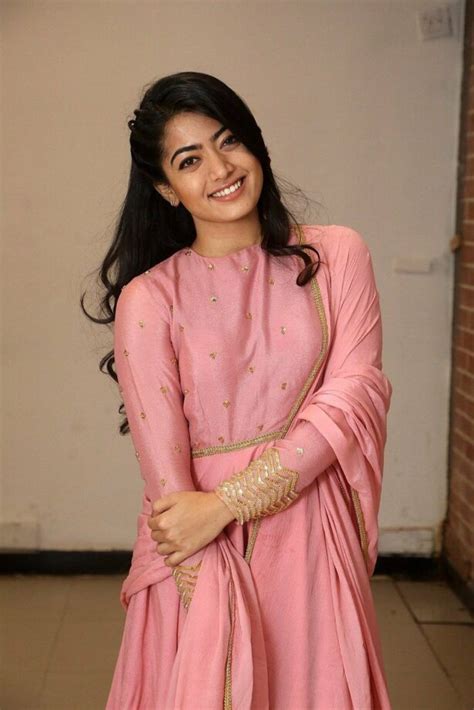 Yogi babu, sheela rajkumar, gm sundar and others. Rashmika Mandanna Looking Drop-Dead Gorgeous In ...