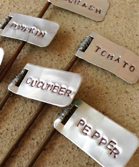 24 Diy Garden Plant Markers Plant Label Easy Ideas