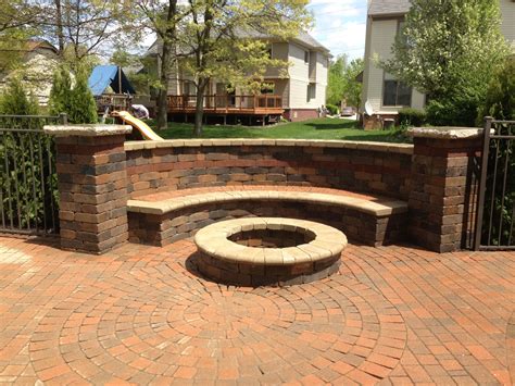 Brick Paver Bench With Fire Pit Beautiful Tumble Retaining Wall By