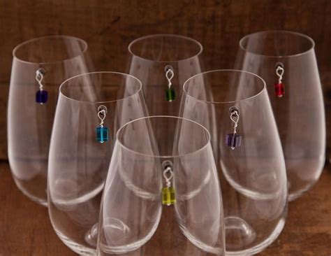 Stemless Wine Glass Charms So Simple To Make Beads And Magnet Closures Winecharms Wine