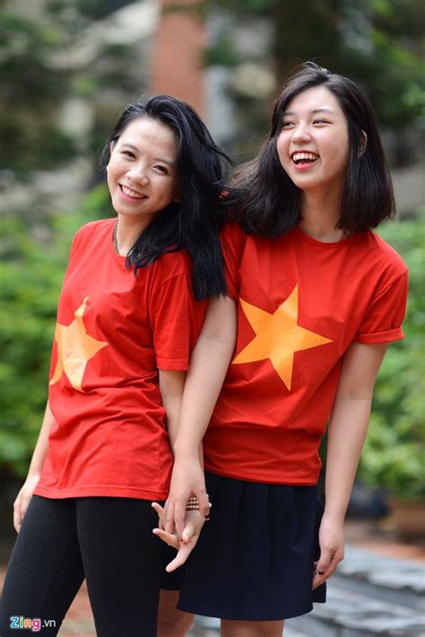 Cải lương là một loại hình kịch hát có nguồn gốc từ miền nam việt nam, hình thành trên cơ sở dòng nhạc đờn ca tài tử và dân ca miền đồng bằng sông cửu long, nhạc xưa cổ Áo cờ đỏ sao vàng trường THPT Lương Thế Vinh - Hình 5 ...