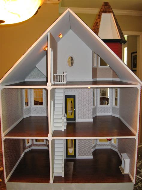 Little Darlings Dollhouses Building The Painted Lady Dollhouse