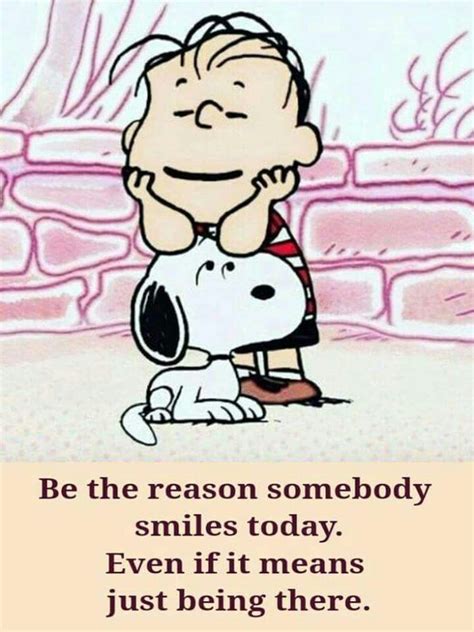 Give A Reason For People To Smile Snoopy Quotes Snoopy Snoopy Love