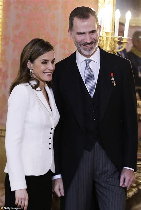 Queen Letizia And Felipe Vi Of Spain Attend Engagement Daily Mail Online