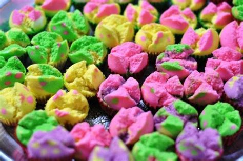 Kalau beli tanah kosong lagi best. Timeline Photos - Resipi Kuih Tradisional | Steamed cake ...