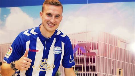 Current season & career stats available, including appearances, goals & transfer fees. Alavés: Ely sobre el Barça: "Tiene un gran equipo aunque ...