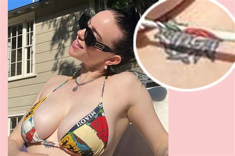 Billie Eilish Reveals Chest Tattoo In Very Rare Bikini Photo Perez Hilton