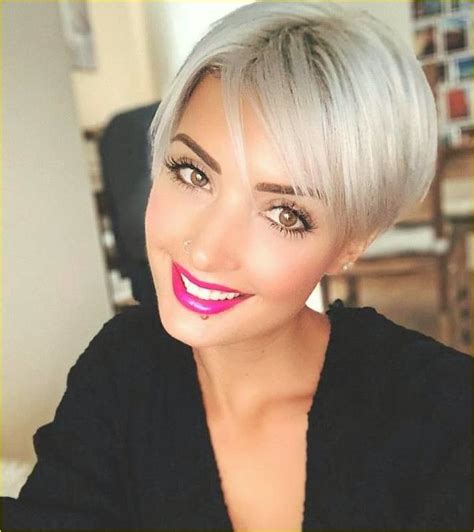 We did not find results for: Kurze Pixie Frisuren für Frauen 2019-2020 - Frisur Trend ...