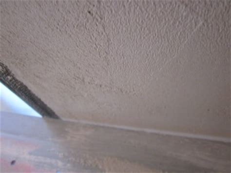 I don't like working with it and i don't like to trim out on plaster walls. Stucco news-info on stucco and plaster-July, 2013