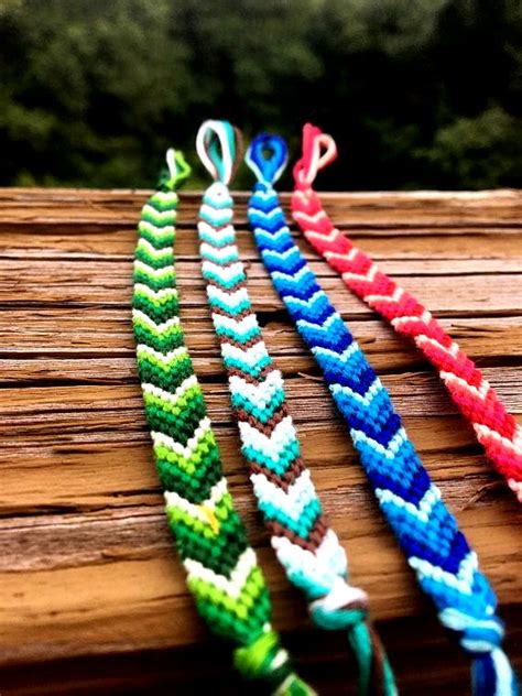 After you have completed all of the letters you want to add, continue braiding with your background color floss until you've reached the desired length. 3 Colors... 4 Strings... A quick, easy friendship ... # ...