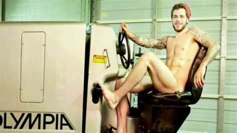 Why Tyler Seguin Got Naked For More Than Hours