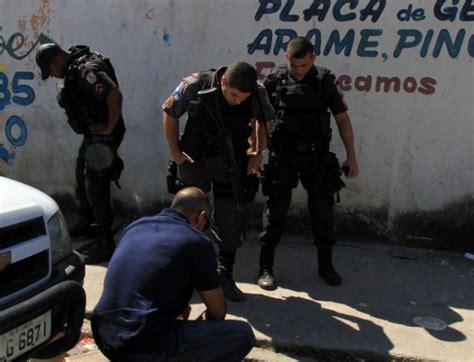 Maioria Dos Policiais Mortos No Rio Estava Fora Do Serviço Brasil