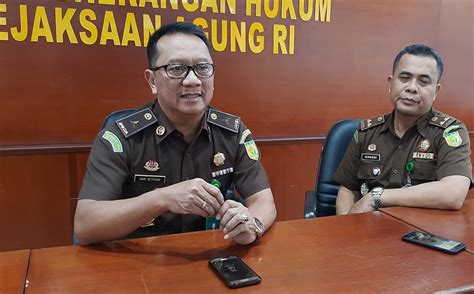Pejabat pos kepala batas alamat pejabat pos kepala batas. Empat Pejabat BEI Kembali Diperiksa Sebagai Saksi Kasus ...