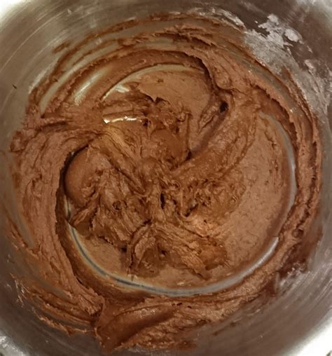 Cook, stirring constantly until the icing thickens and turns a light brown color, approximately 12 minutes. Dairy Free Chocolate Frosting | Limitless Allergies