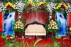 Selain menyediakan dekorasi pelaminan/pernikahan, wisa decoration kini juga menyediakan dekorasi untuk tunangan. Dekorasi Kartini: dekorasi pernikahan penuh bunga