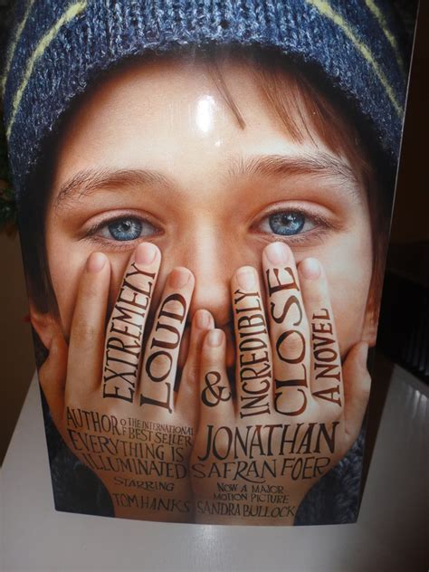 In this video, jsf tries to get people to love extremely loud and incredibly close, too. Reading, Writing, Working, Playing: Mailbox Monday