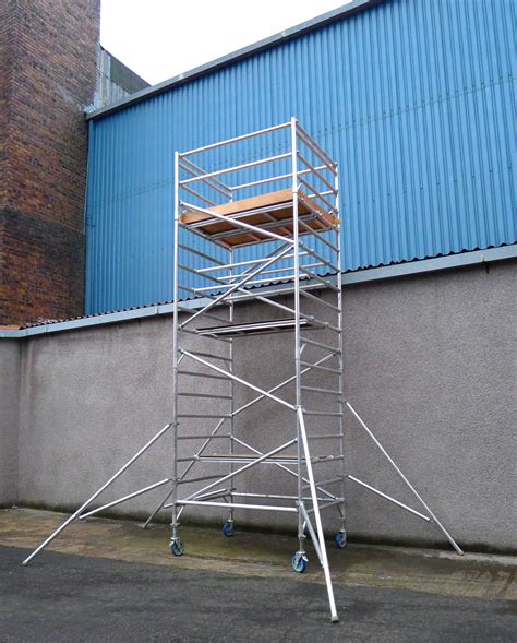 Why To Choose Aluminum Scaffolding Towers For Construction Purposes