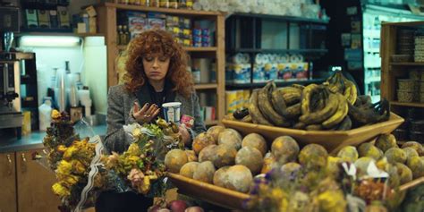 Russian Doll Review Netflix Knocks You For A Loop In The