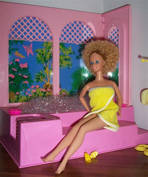 1981 Barbie Bubble Bath Featuring Magic Curl Barbie1981 Flickr