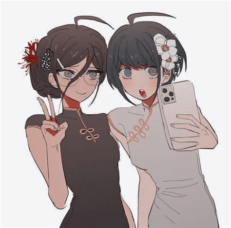 Toko Fukawa And Komaru Naegi In 2021 Komaru Naegi Danganronpa