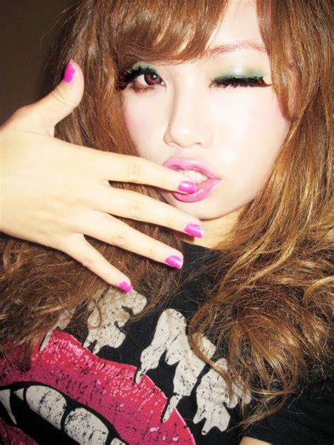 Gyaru Fashion Korean Makeup S Video Time Capsule Barbie Style