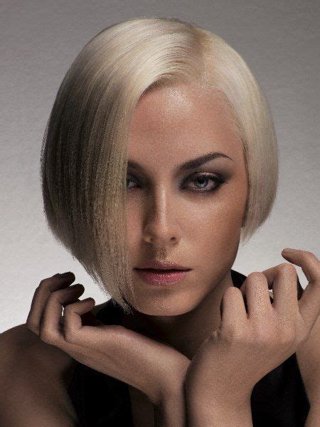 hairstyles inspired by the glamour looks of the 60 s and 70 s edgy short hair really short hair