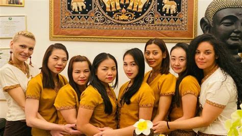 Make An Appointment At Gold Hand Thai Massage Prague 1 Jungmannova 742 Hlavní Město Praha